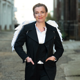 Tina Teubner – mit dem Programm „Protokolle der Sehnsucht“